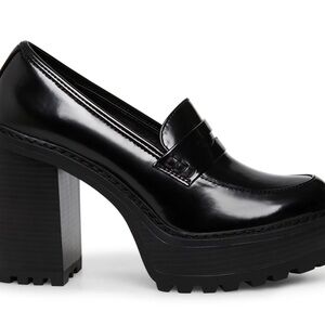 High heel  loafers 🖤